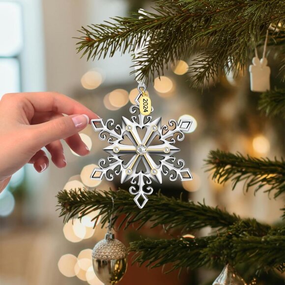 🆕 Christmas Tree Ornaments Set 3 Pieces Metallic Snowflake Hanging Home Decor - Picture 6 of 7